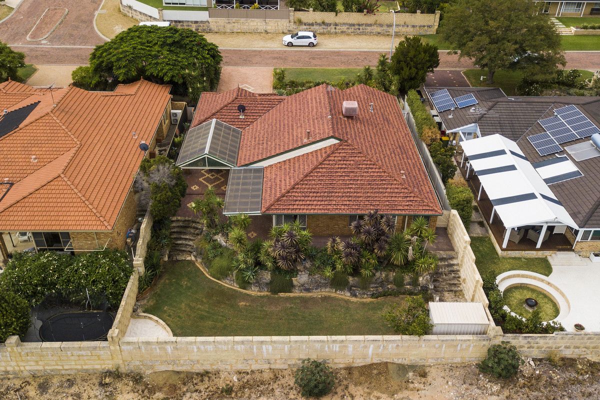 9 Seaview Terrace, Coogee WA 6166, Image 2