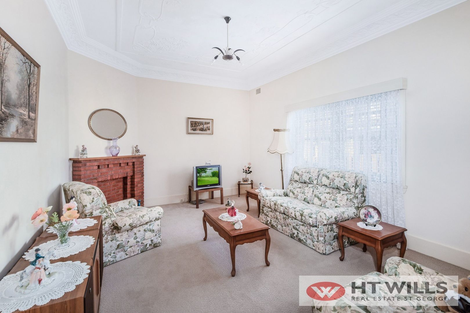 18 Crosby Avenue, Hurstville NSW 2220, Image 1