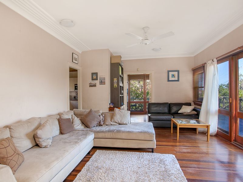 32 Westmoreland Avenue, COLLAROY NSW 2097, Image 1