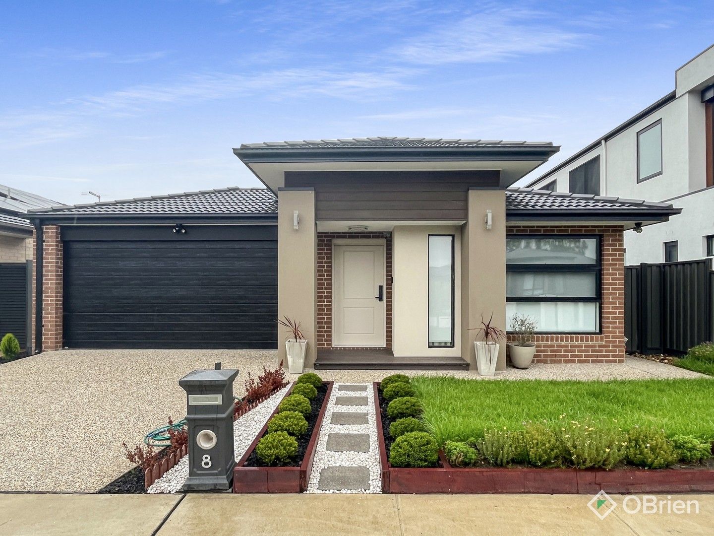 8 Sora Court, Berwick VIC 3806, Image 0