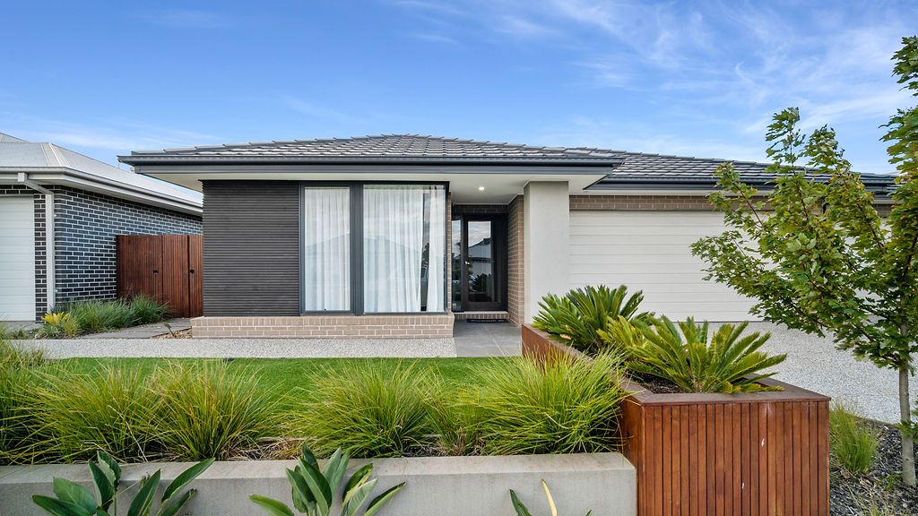 4 bedrooms House in 28 Shortridge Drive LUCAS VIC, 3350