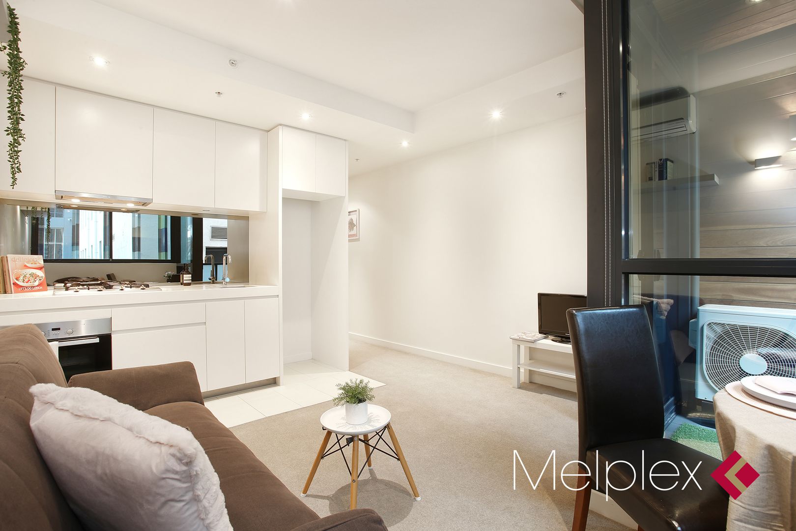 302/108 Flinders Street, Melbourne VIC 3000, Image 2