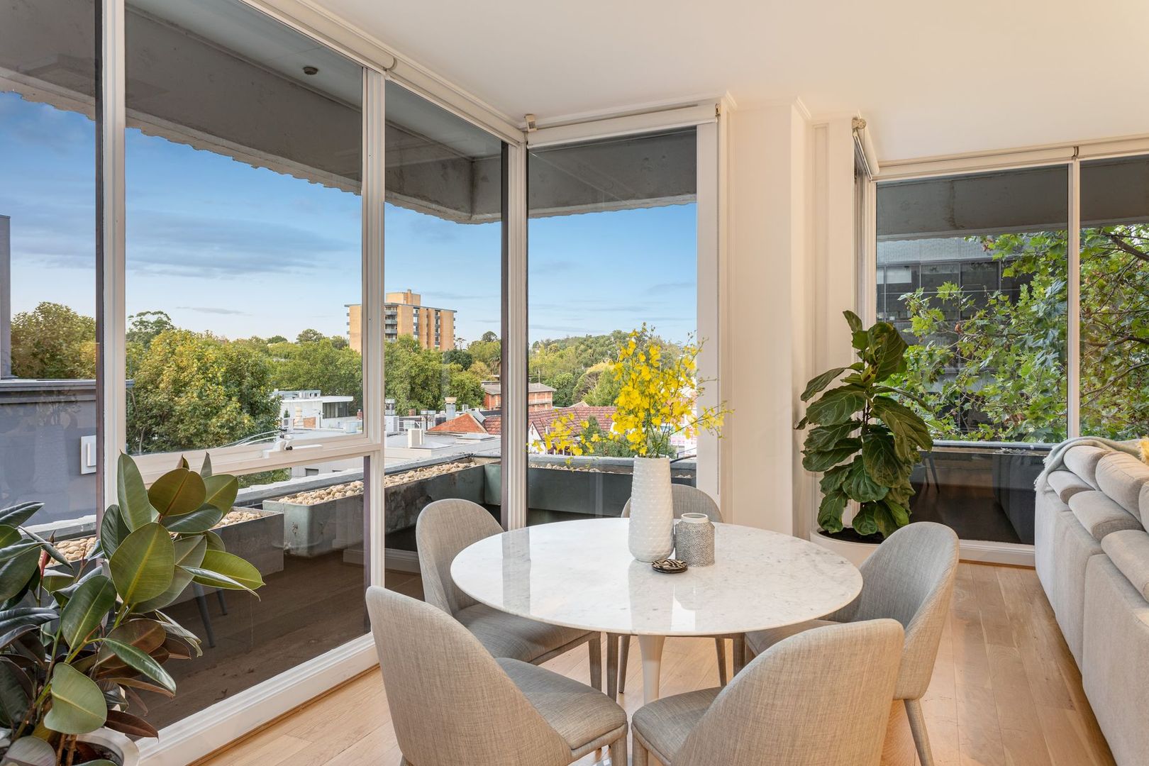 6/286 Toorak Road, South Yarra VIC 3141, Image 2