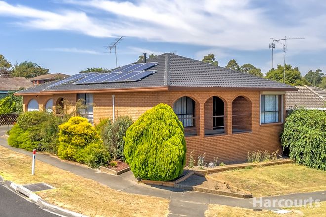 Picture of 13 Merton Court, NEWBOROUGH VIC 3825