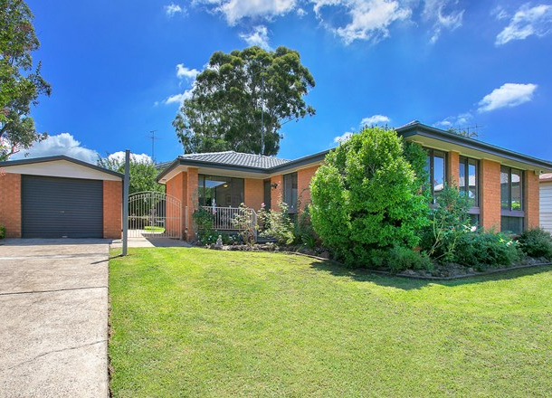 16 Robinson Road, Cranebrook NSW 2749