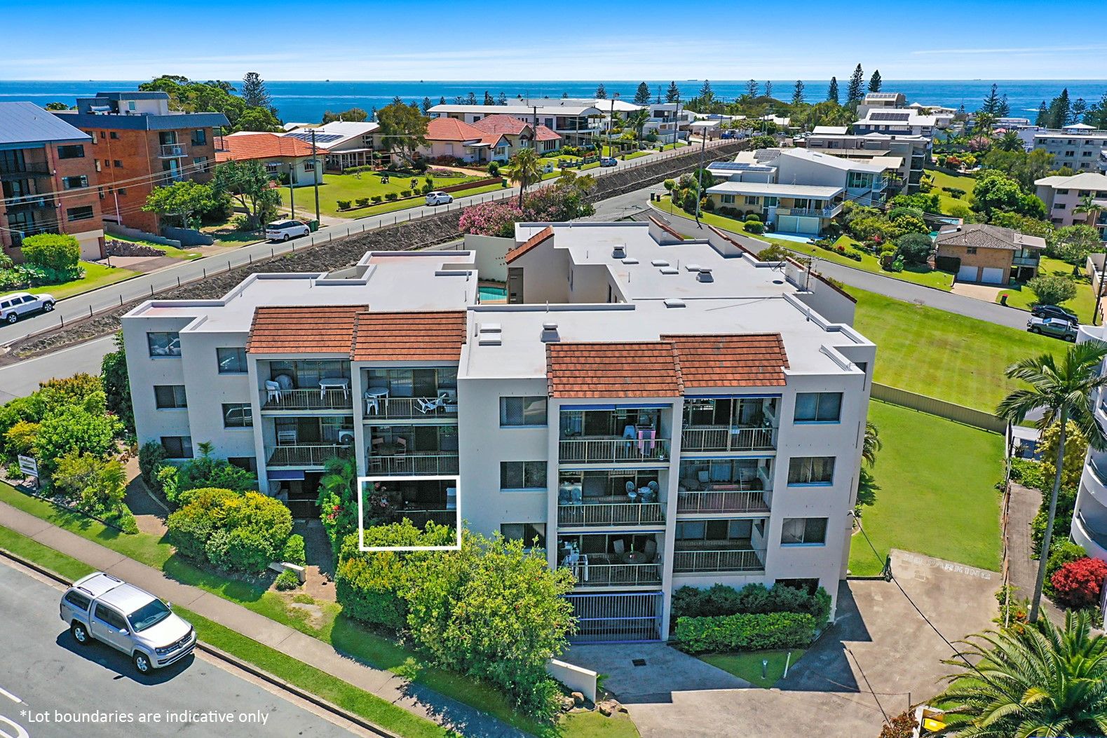 2/43 Albert Street, Kings Beach QLD 4551, Image 1