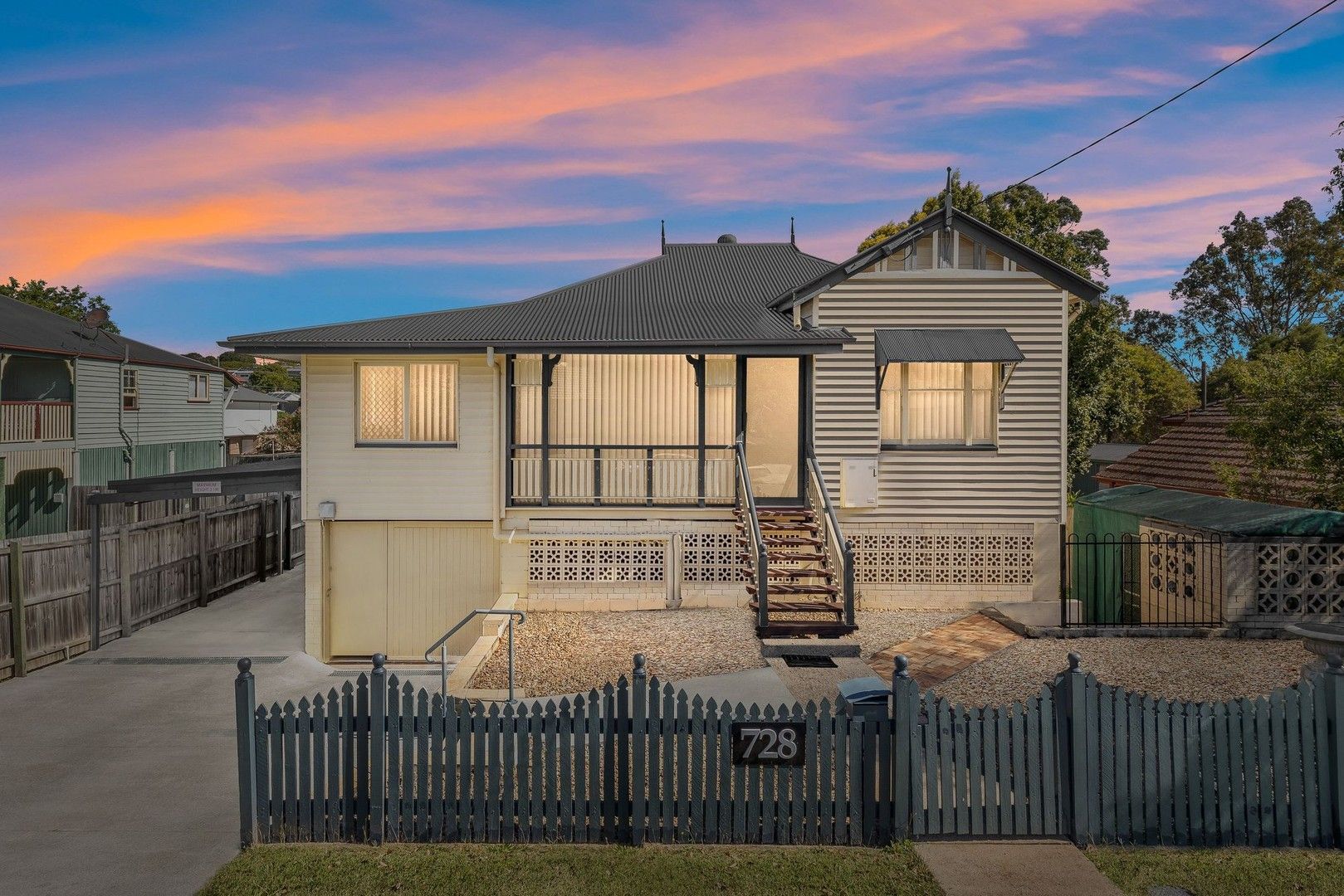 4 bedrooms House in 728 Robinson Road West ASPLEY QLD, 4034