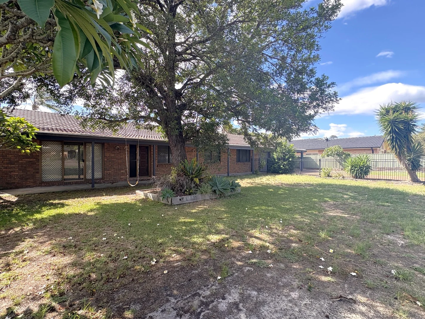 51 Clemenceau Crescent, Tanilba Bay NSW 2319