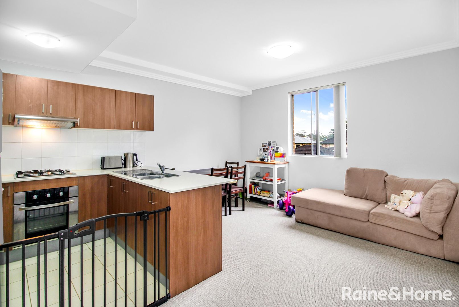 2/1-3 Putland Street, St Marys NSW 2760, Image 2