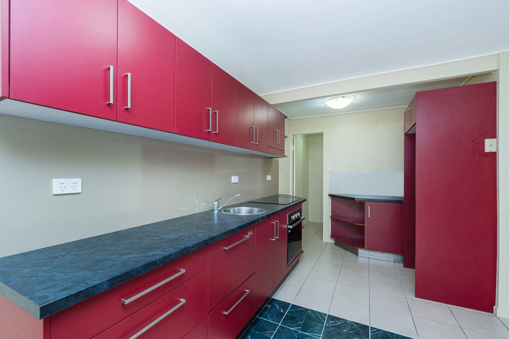 5/54 Percy Street, West End QLD 4810, Image 1