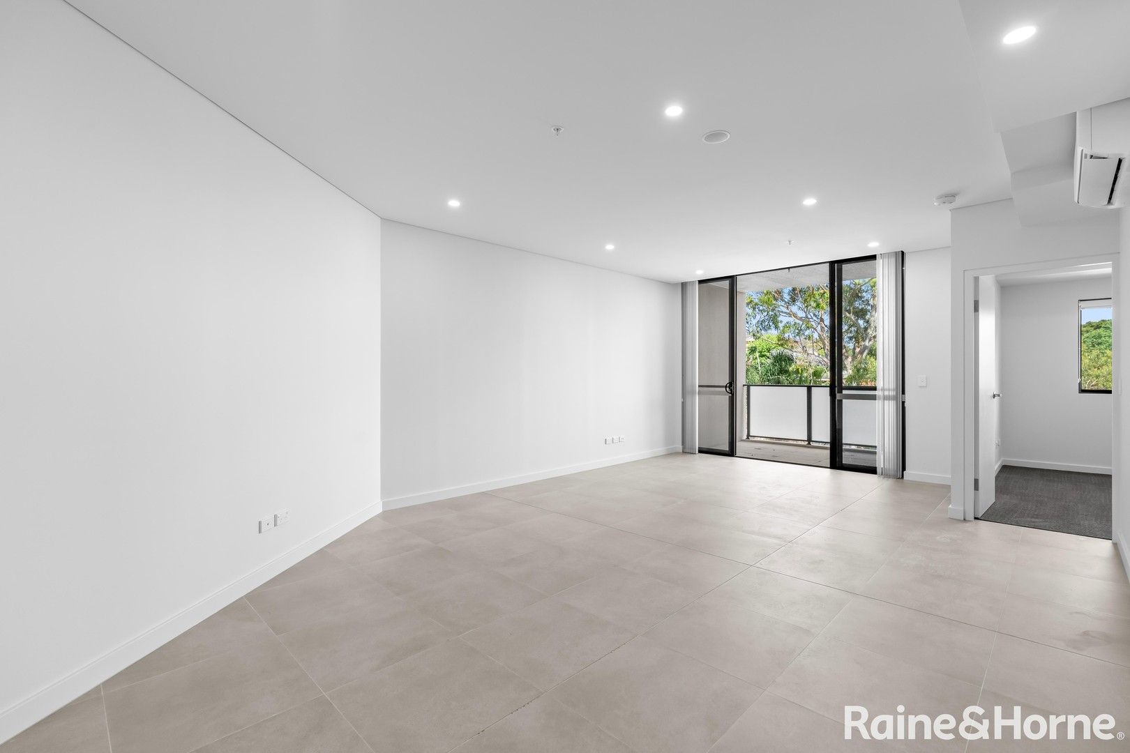 204/18-22 Range Road, North Gosford NSW 2250, Image 0