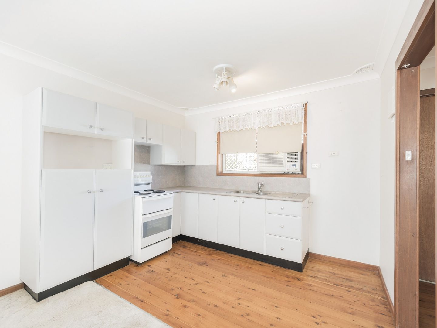 4/58A Smith Street, Charlestown NSW 2290, Image 2