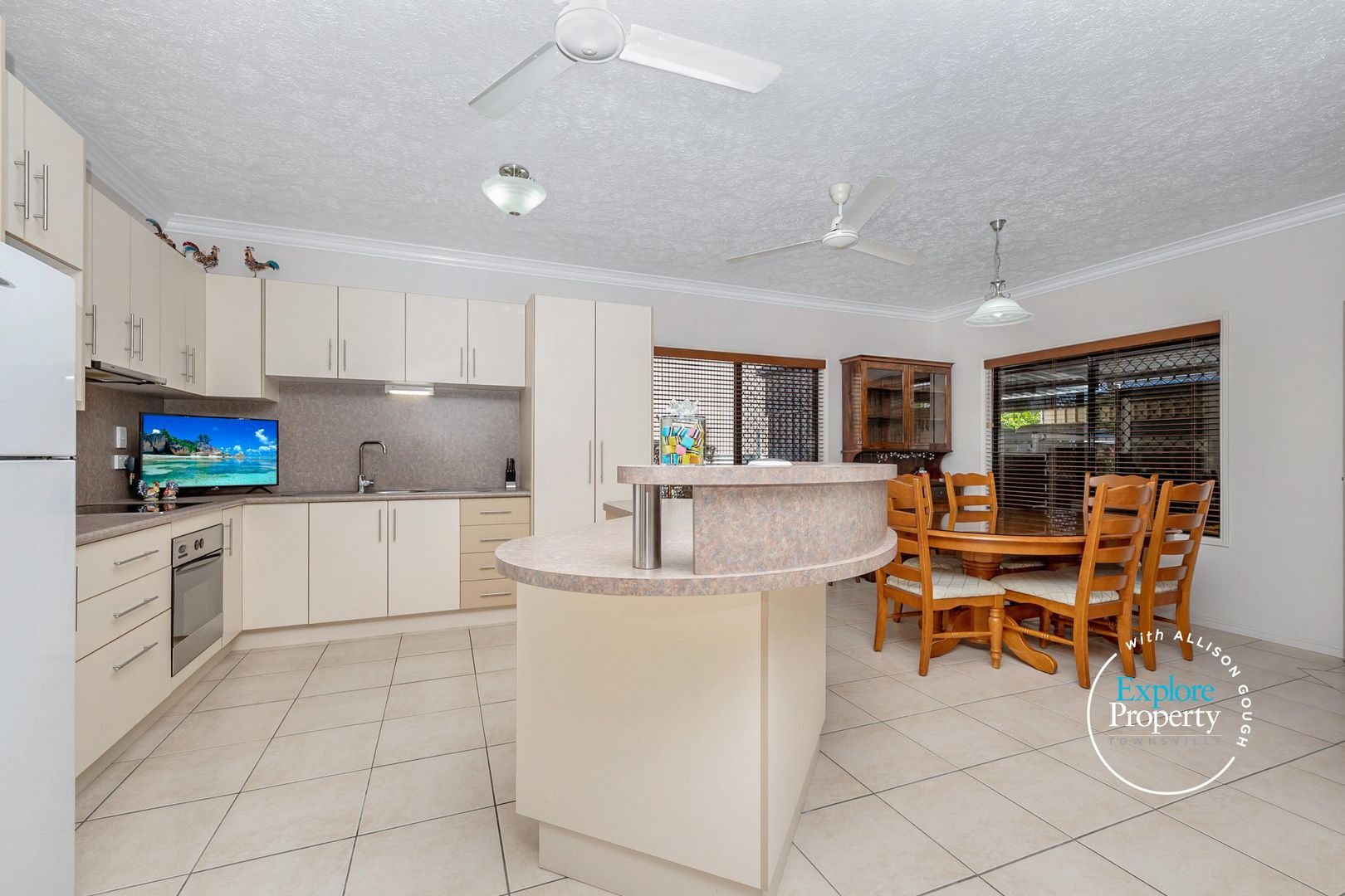 13 Borton Street, Balgal Beach QLD 4816, Image 1