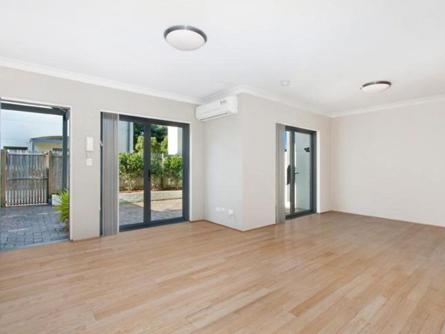 2 bedrooms Townhouse in 8/165-175 Catherine Street LEICHHARDT NSW, 2040