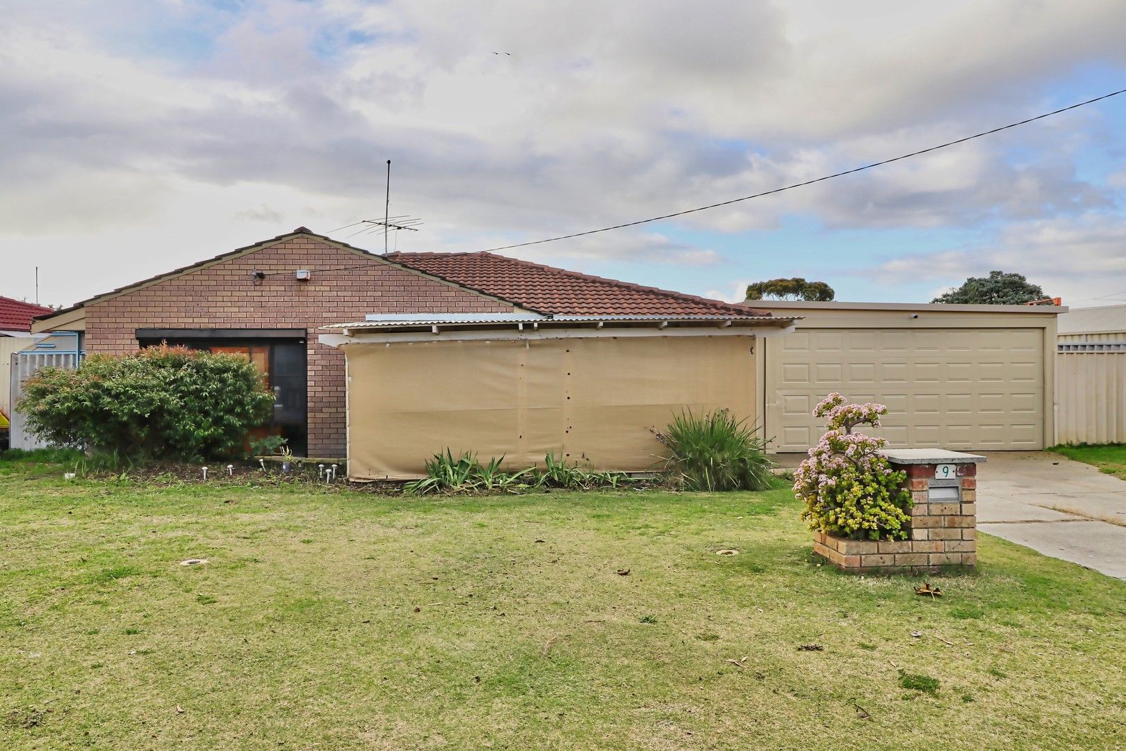 9 Campbell Way, Rockingham WA 6168, Image 0