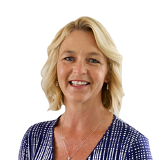 Robyn Hunt, Sales representative