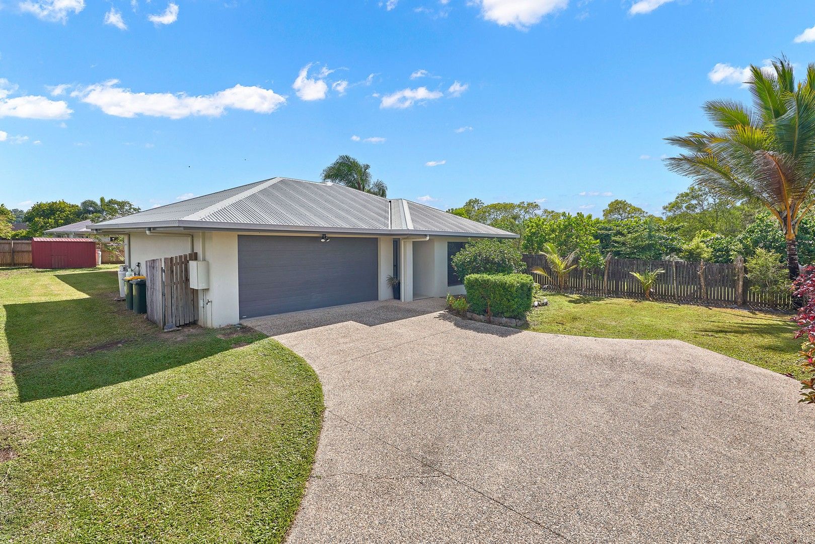 4 bedrooms House in 13 Baldwin Close WHITE ROCK QLD, 4868