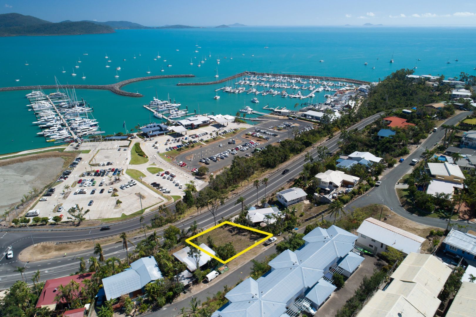 13 Airlie Crescent, Airlie Beach Property History & Address Research Domain