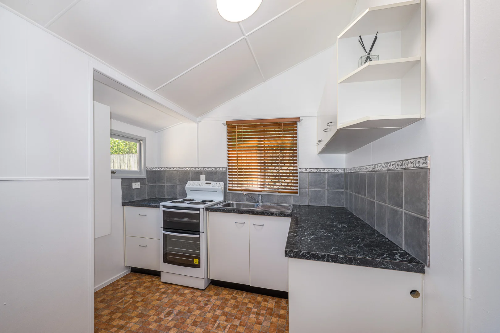 Additional image 2 of 19 Dover Road, Margate QLD 4019