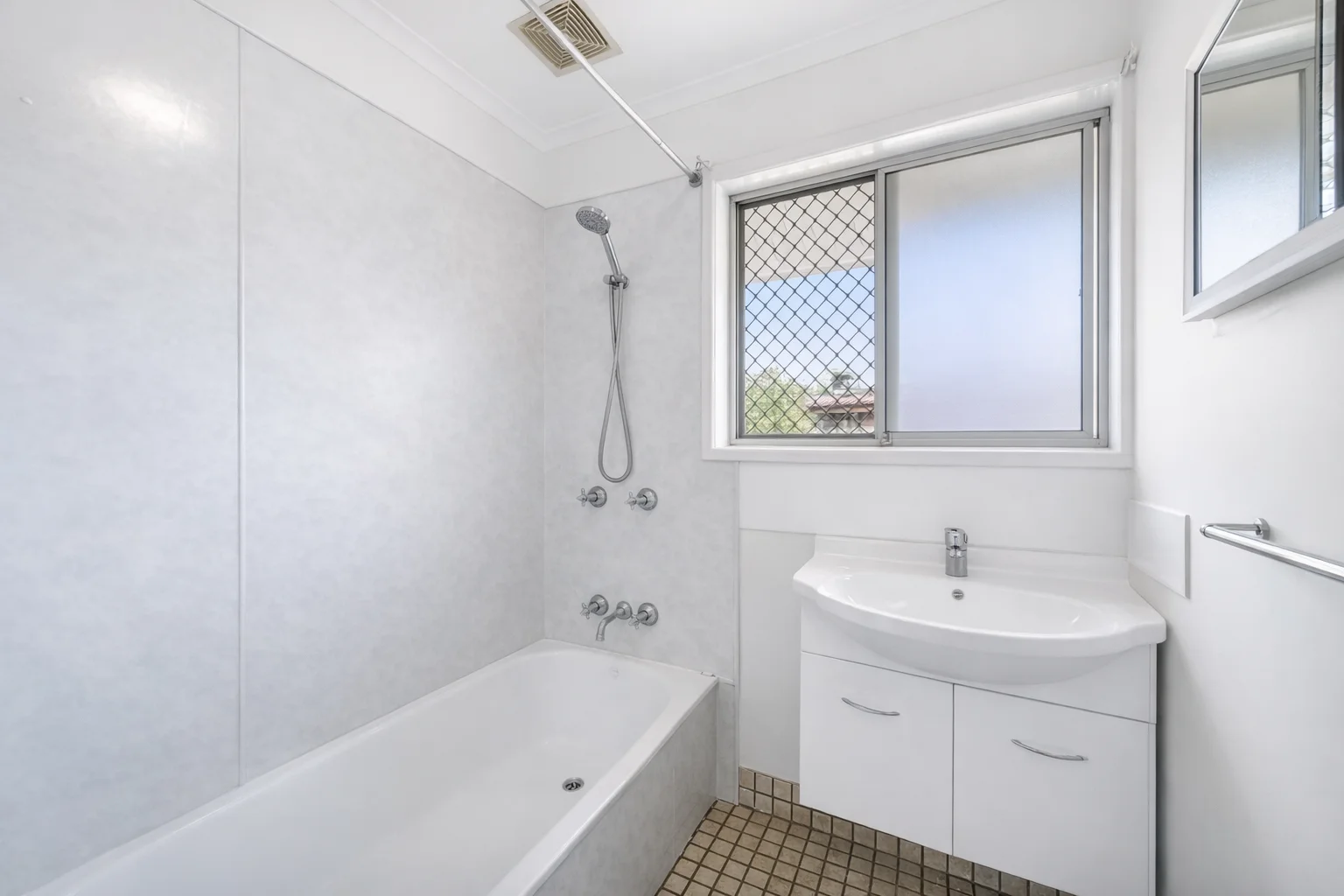 Additional image 8 of 24 Donowain Drive, Deception Bay QLD 4508