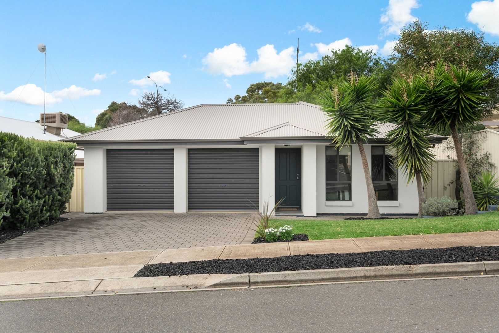 3 bedrooms House in 8 Kakadu Drive MORPHETT VALE SA, 5162