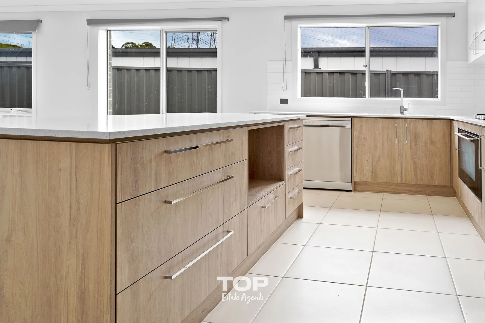 Additional image 2 of 106 Sundance Promenade, Pakenham VIC 3810