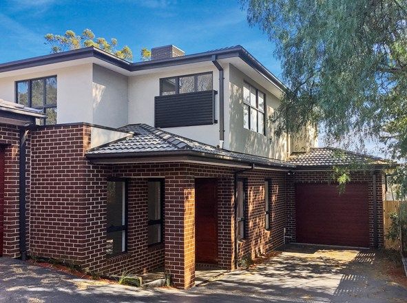 Picture of 2/17 Middlefield Drive, BLACKBURN NORTH VIC 3130