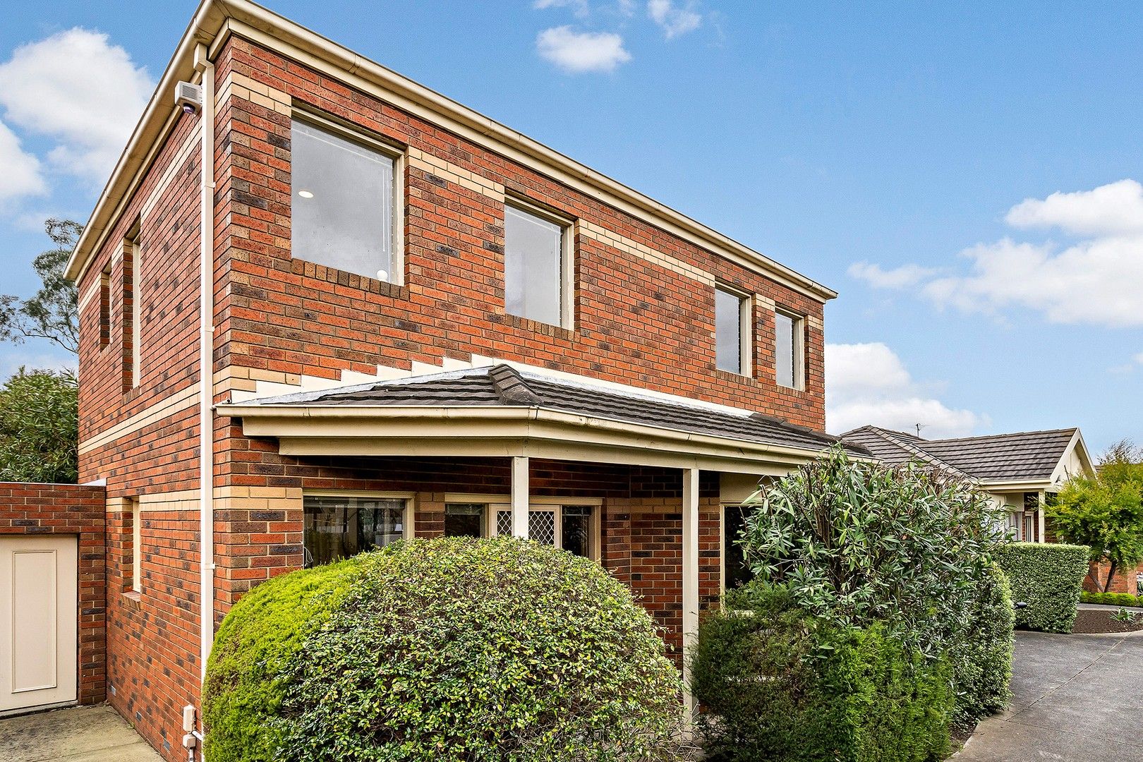 2 bedrooms Townhouse in 3/32 Hobart Road MURRUMBEENA VIC, 3163