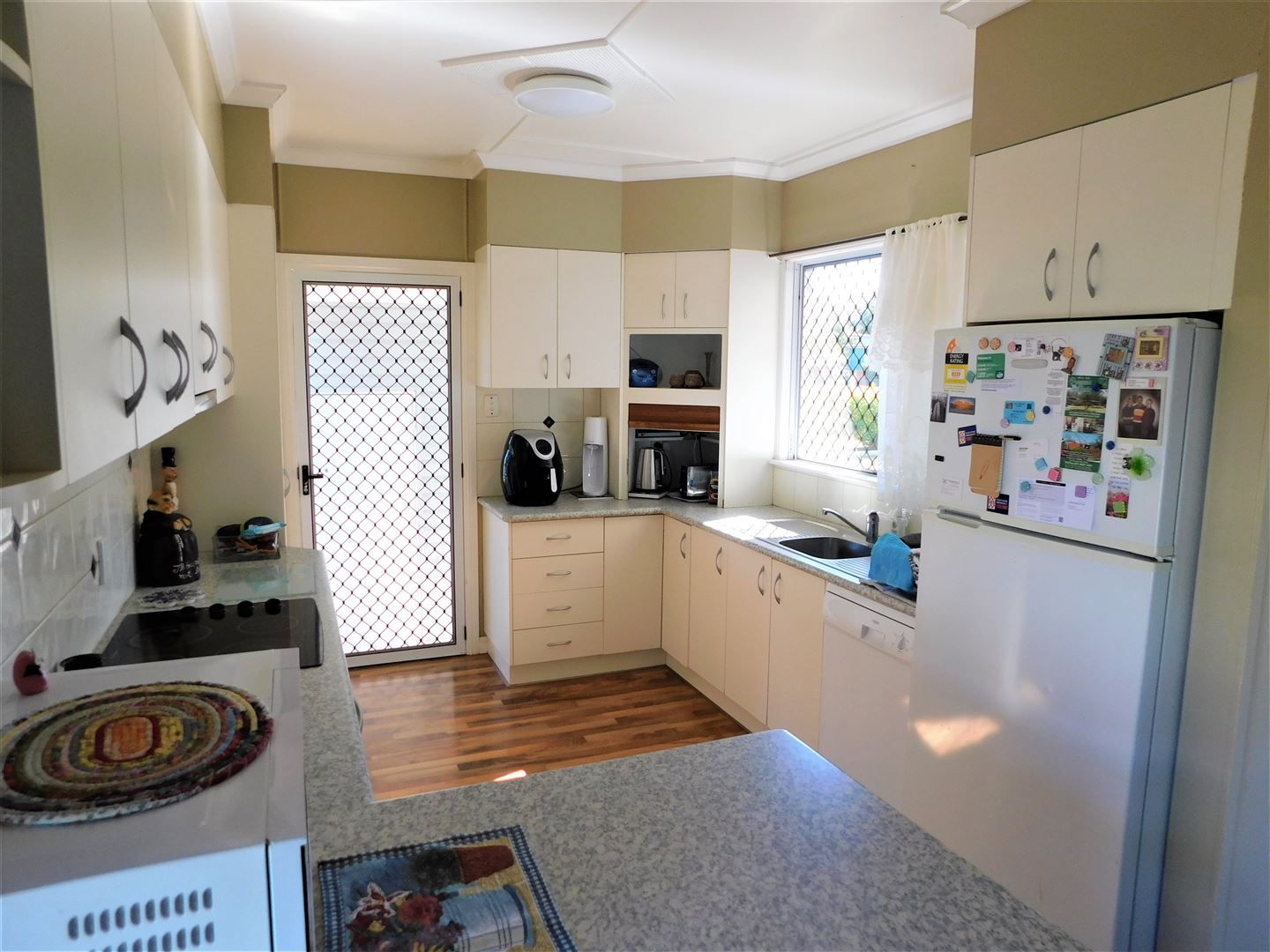 182 Parry Street, Charleville QLD 4470, Image 1