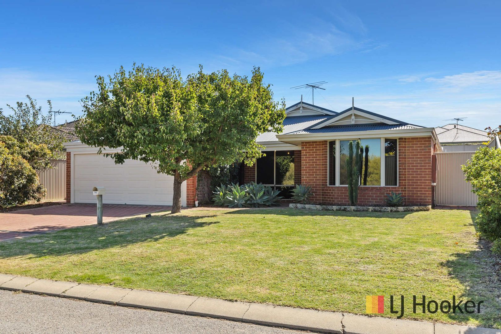 16 Mckenzie Corner, Bertram WA 6167, Image 1