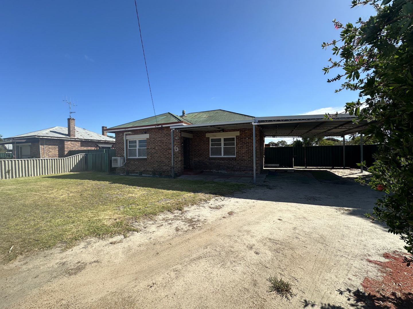 16 Coate Street, Katanning WA 6317, Image 1