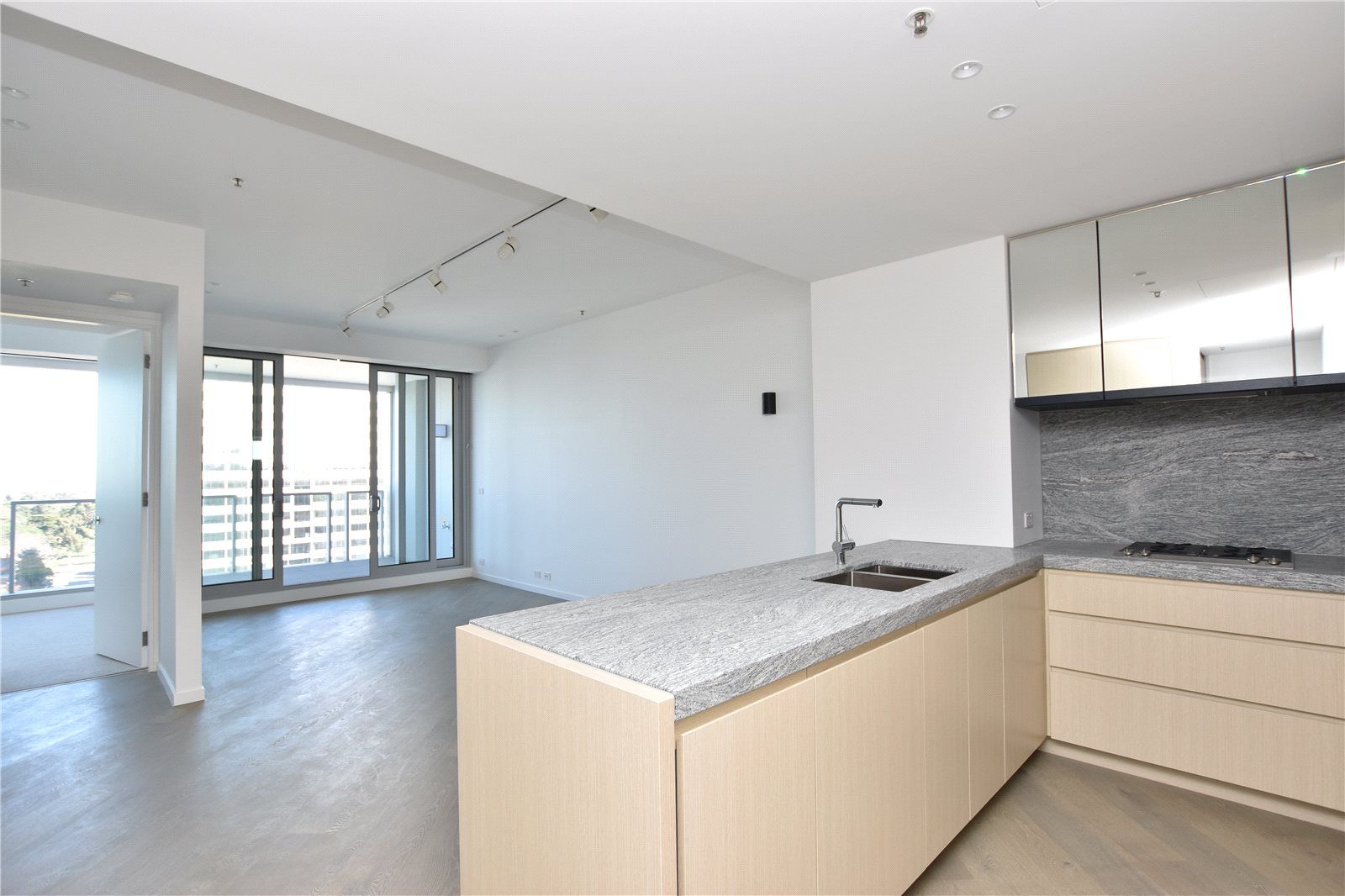 903/499 St Kilda Road, Melbourne VIC 3004 Apartment For Rent 850 Domain