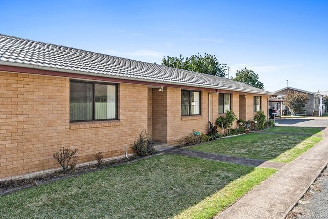 Picture of 3/16 Mount Street, SCONE NSW 2337