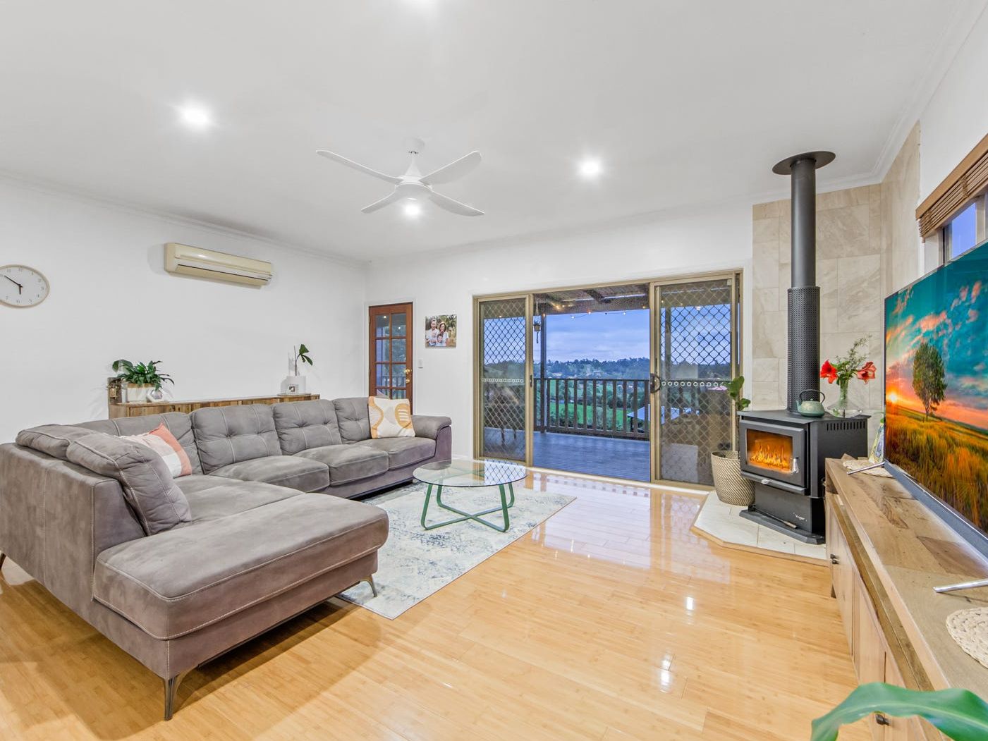 17-19 Lilac Tree Court, Beechmont QLD 4211, Image 2