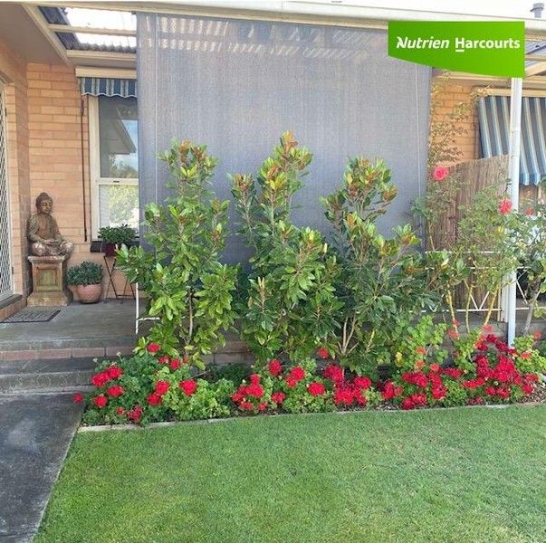 2 bedrooms Apartment / Unit / Flat in 2A Banfield Street ARARAT VIC, 3377