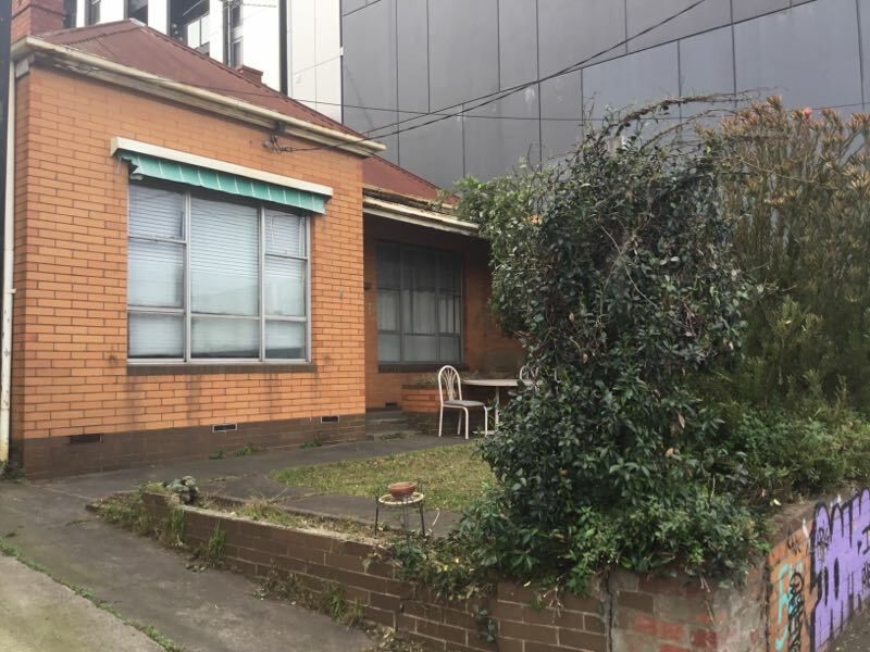 4 bedrooms House in 5 Brunswick Rd BRUNSWICK EAST VIC, 3057