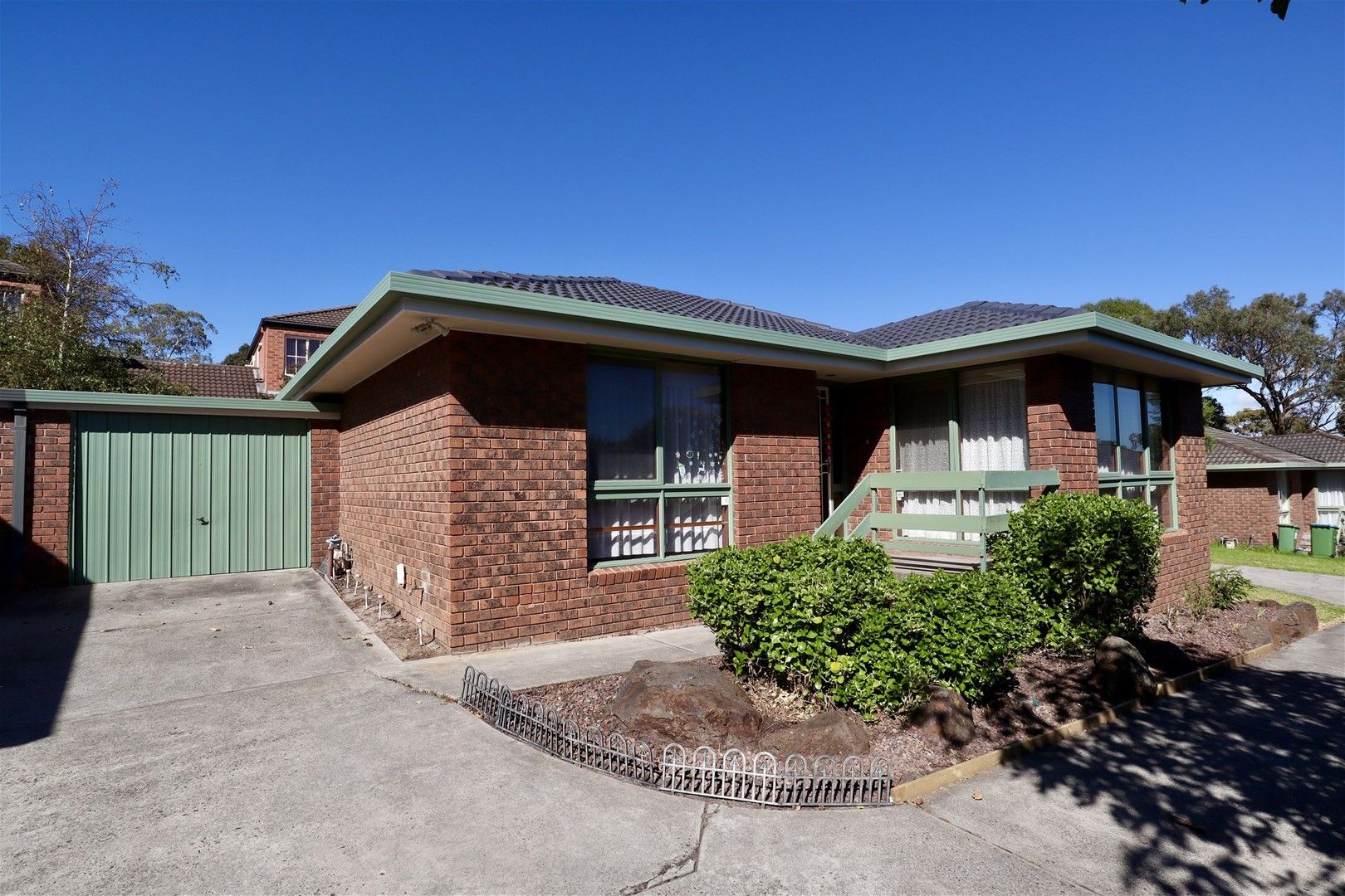 2 bedrooms Apartment / Unit / Flat in 2/98 Dublin Road RINGWOOD EAST VIC, 3135