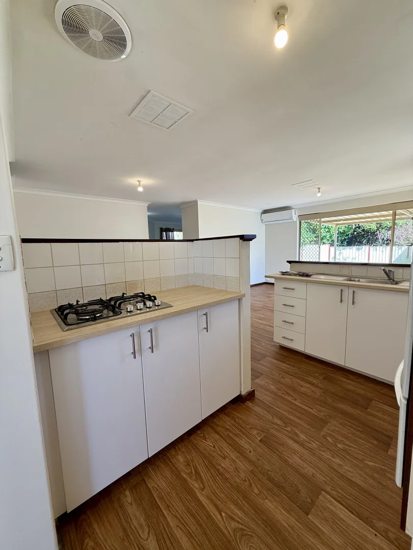 Additional image 6 of 32B Abernethy Grove, Seville Grove WA 6112