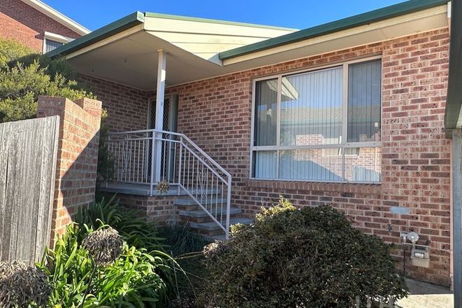 Picture of 2/4 Marilyn Place, QUEANBEYAN NSW 2620