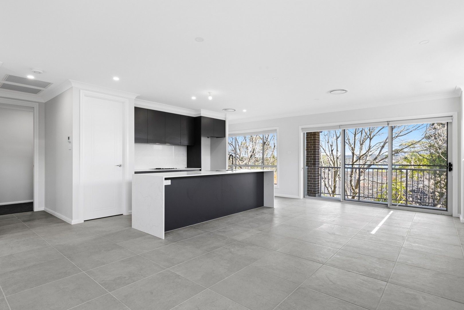 4 bedrooms Townhouse in 2/26 Speers Street SPEERS POINT NSW, 2284