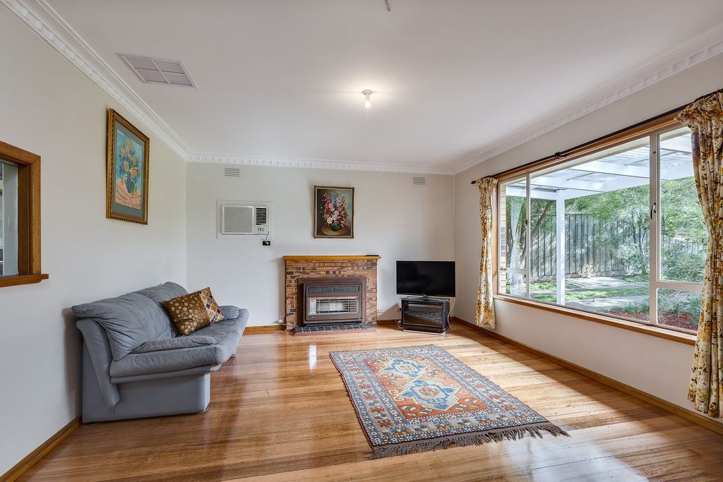 10 Meron Court, Greensborough VIC 3088, Image 1