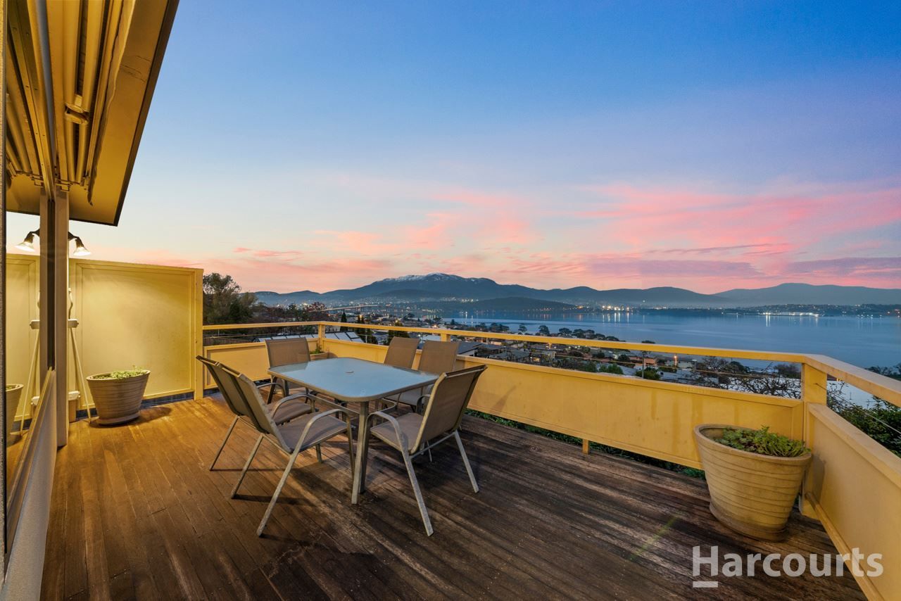 24 Cornwall Street, Rose Bay TAS 7015, Image 0