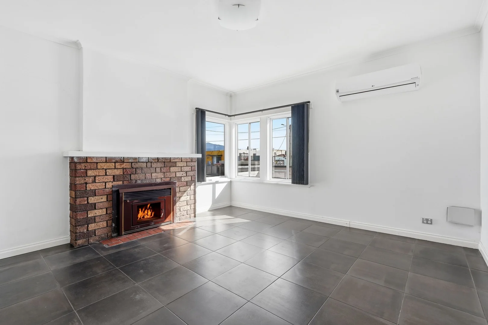 Additional image 3 of 77 Derwent Park Road, Moonah TAS 7009