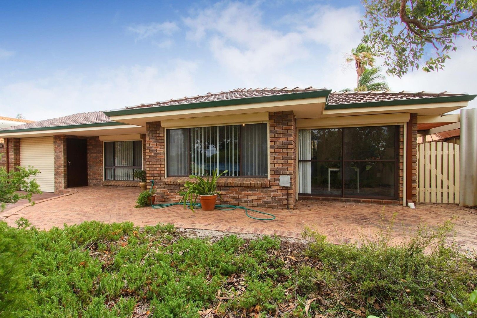 9 PINTAIL PARADE, Ballajura WA 6066, Image 0