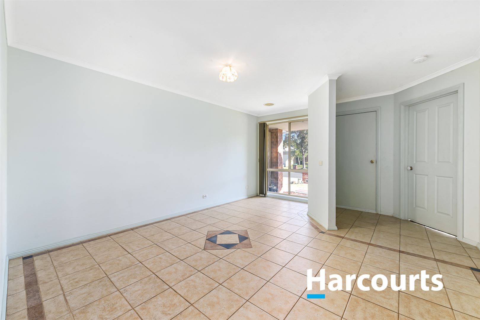 82 Scotsdale Drive, Cranbourne East VIC 3977, Image 1