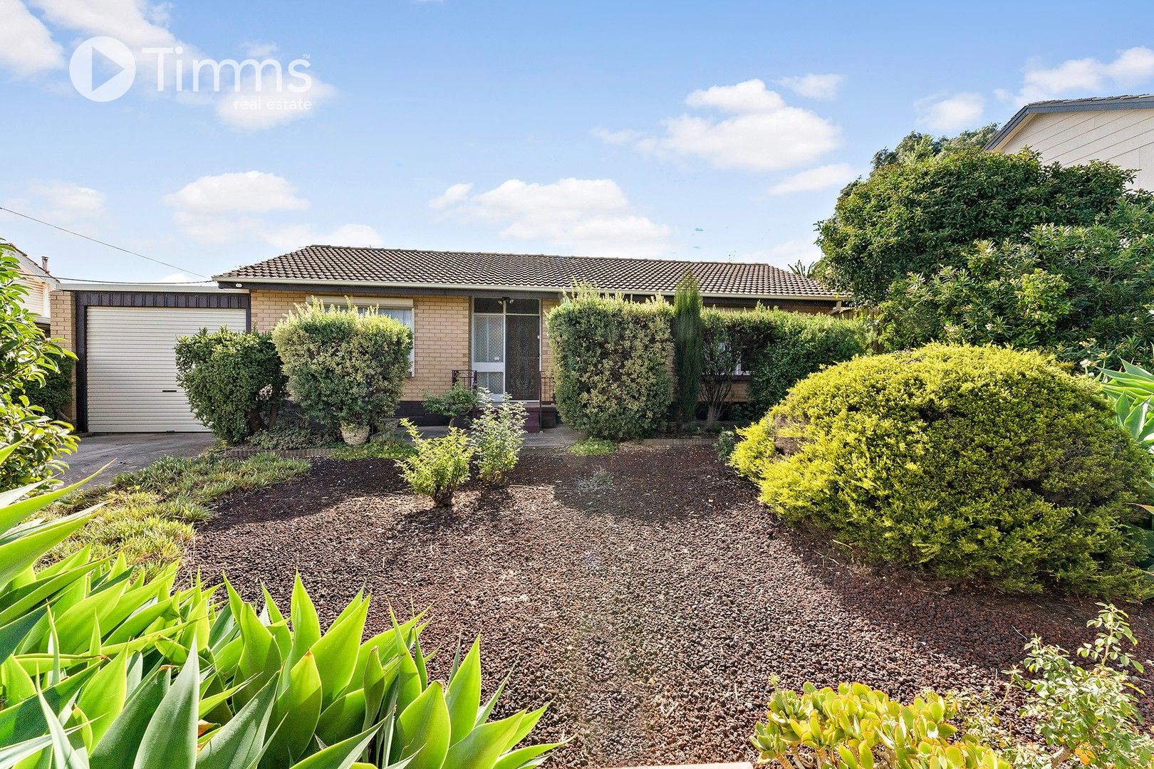 2 bedrooms House in 7 Tooma Street O'SULLIVAN BEACH SA, 5166