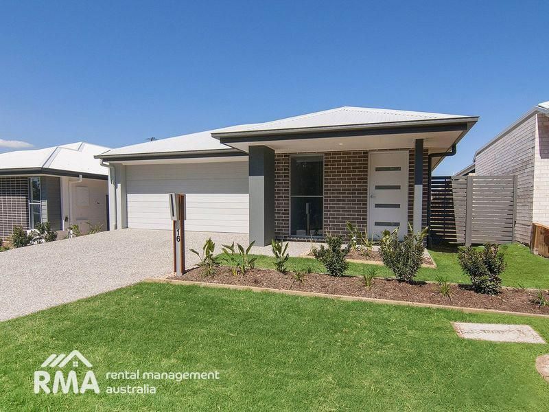 4 bedrooms House in 16 East Beaumont Rd PARK RIDGE QLD, 4125