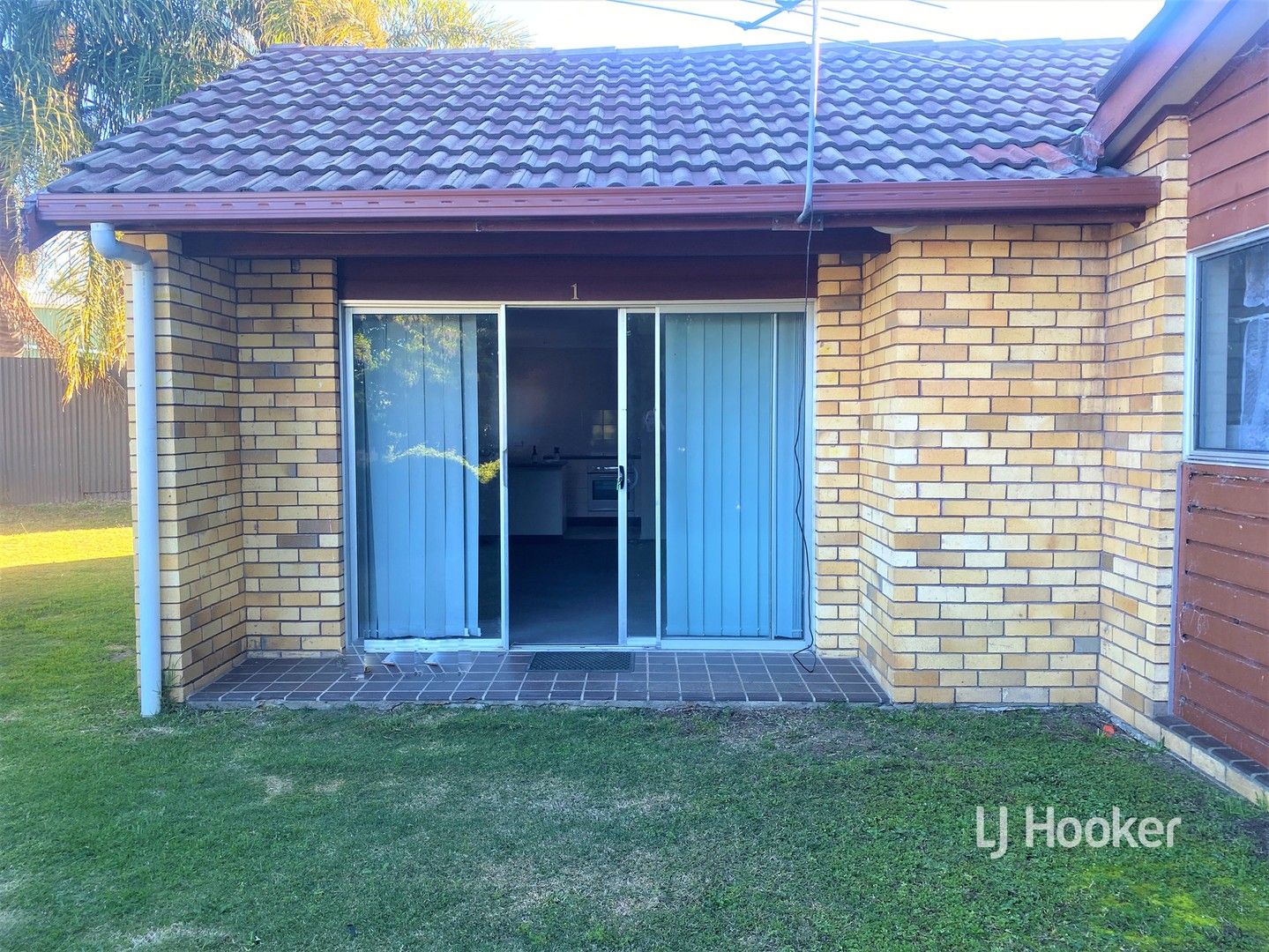 2 bedrooms Apartment / Unit / Flat in 1/89 George Street INVERELL NSW, 2360