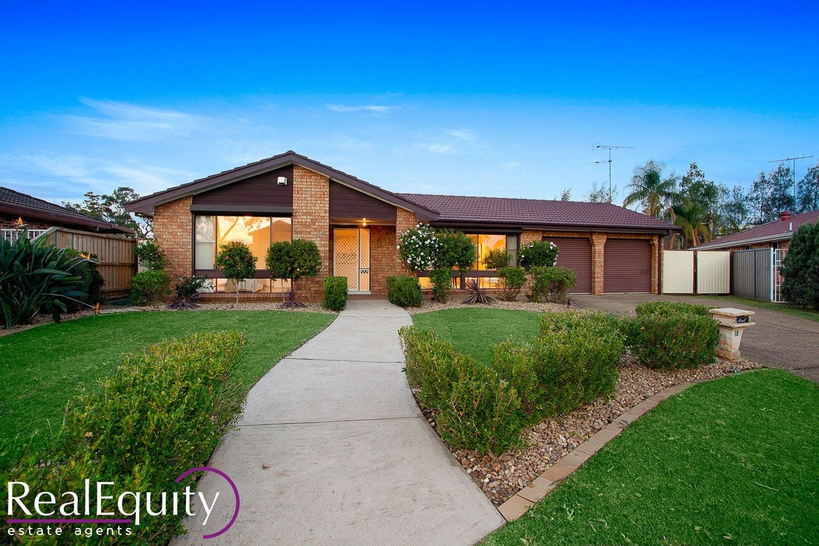 18 Aylesbury Crescent, Chipping Norton NSW 2170, Image 1