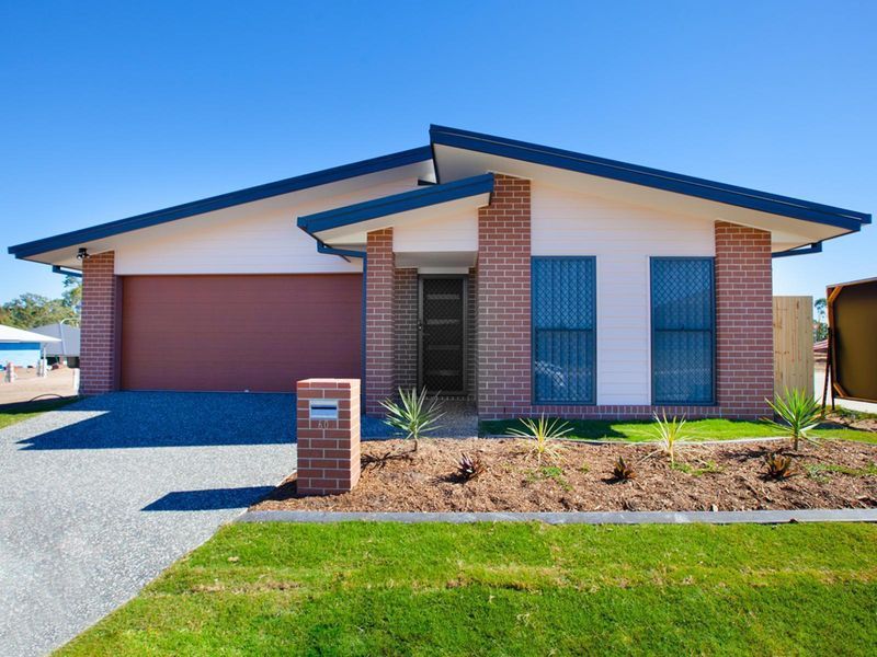 4 bedrooms House in 60 Foxtail Road RIPLEY QLD, 4306